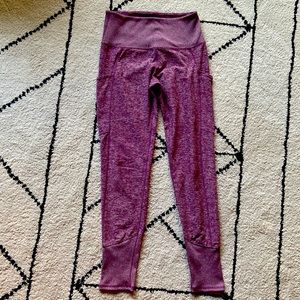 Kirkland’s Small Workout pants with pockets
